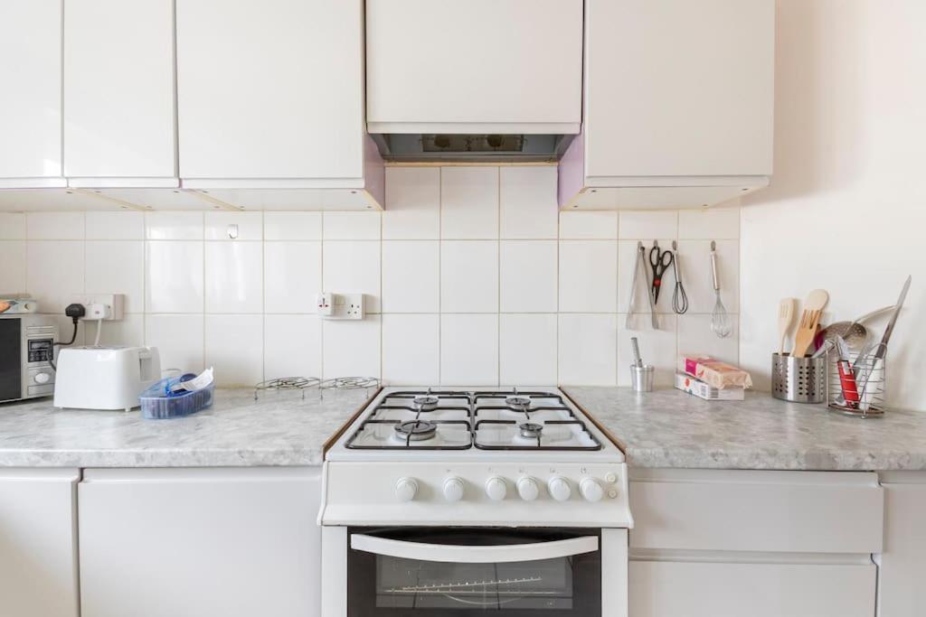Cosy 1 Bedroom Flat Near Barking Town Centre Dış mekan fotoğraf